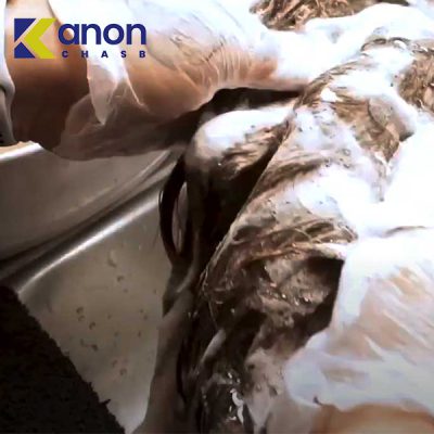 پاک کردن چسب قطره ای از مو
