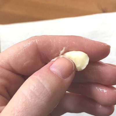 پاک کردن چسب قطره ای از دست